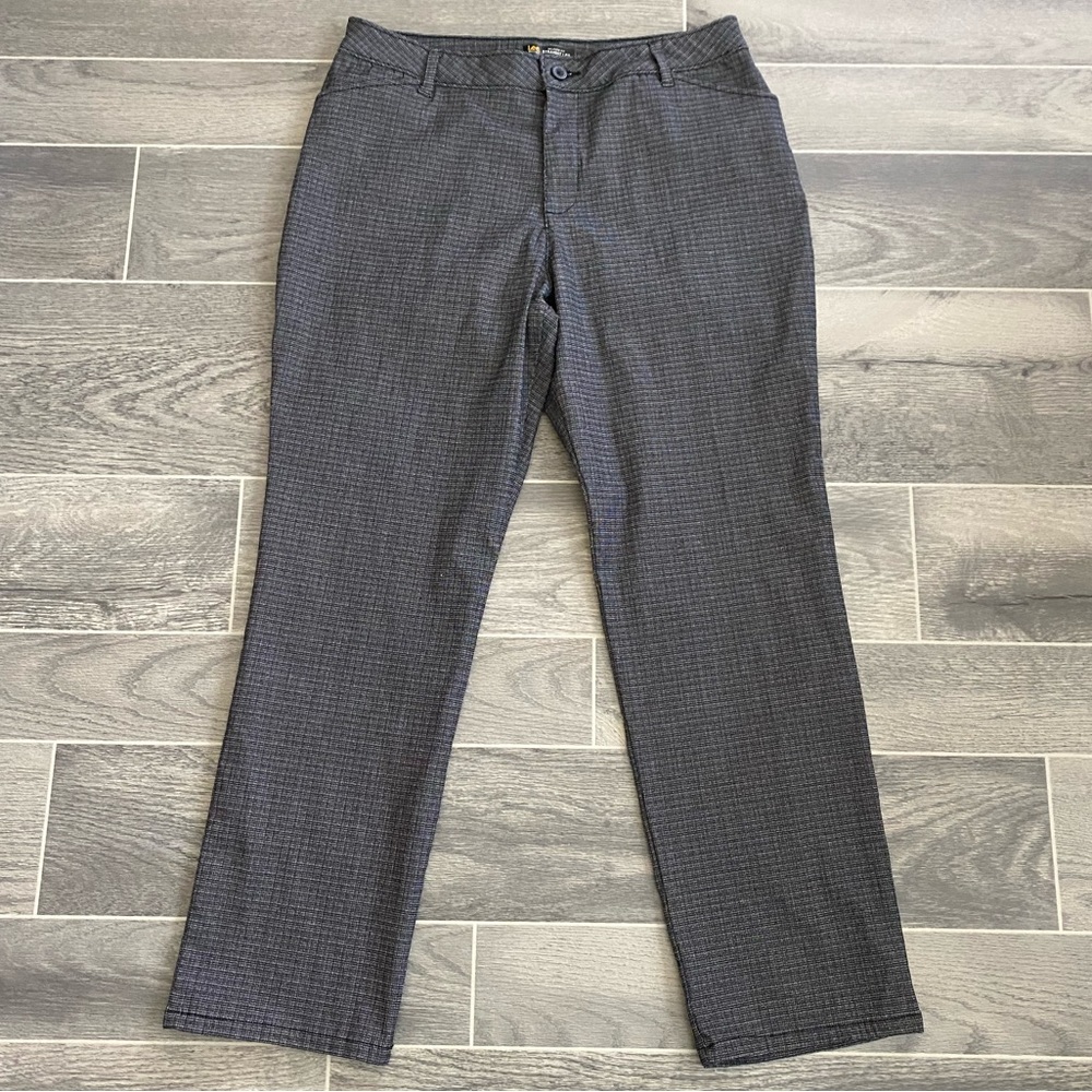 Lee Petites Effortless Wash & Wear Relaxed Fit Straight Leg Mid Rise Pants